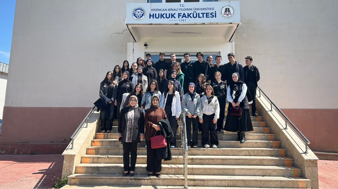 Hukuk Fakültesi Gezisi