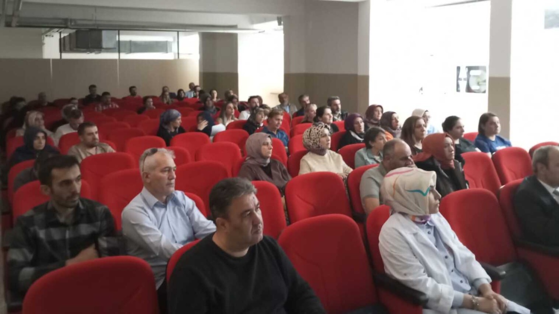 9. Sınıflar Veli Toplantısı Gerçekleştirildi